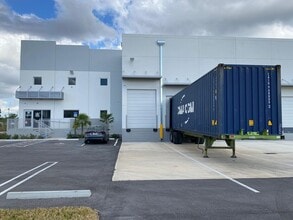 12301 NW 116th Ave, Medley, FL for lease Construction Photo- Image 1 of 5