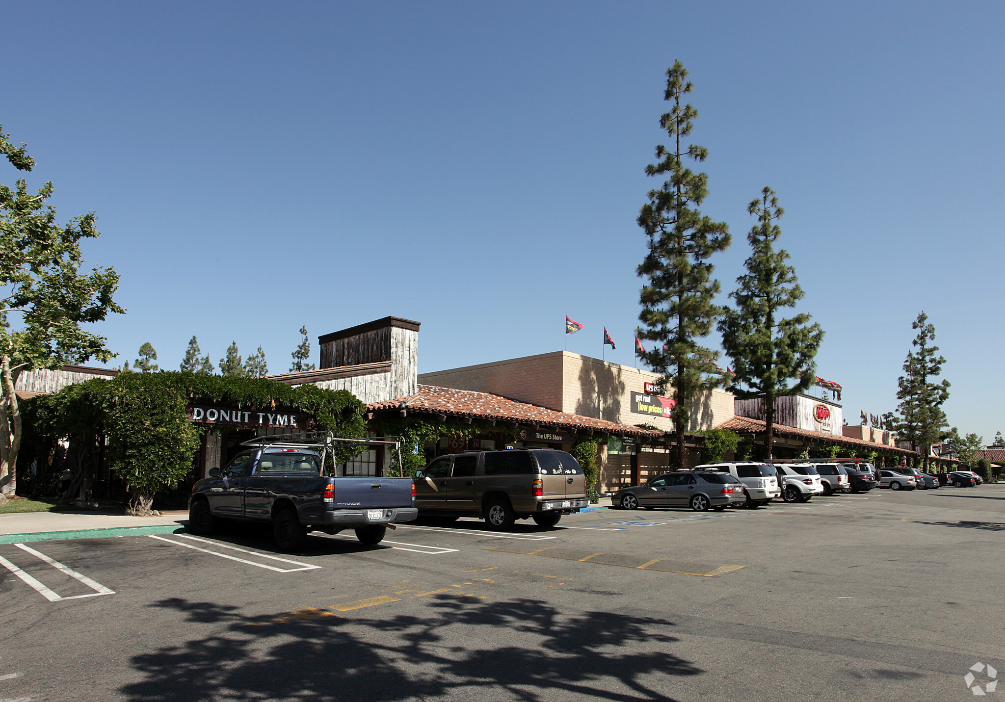 5225 Canyon Crest Dr, Riverside, CA for sale Primary Photo- Image 1 of 1