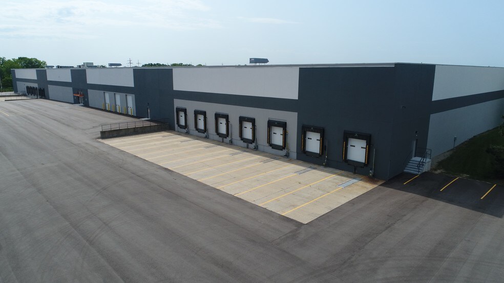 3070 Shaffer Ave SE, Grand Rapids, MI for sale - Primary Photo - Image 1 of 1