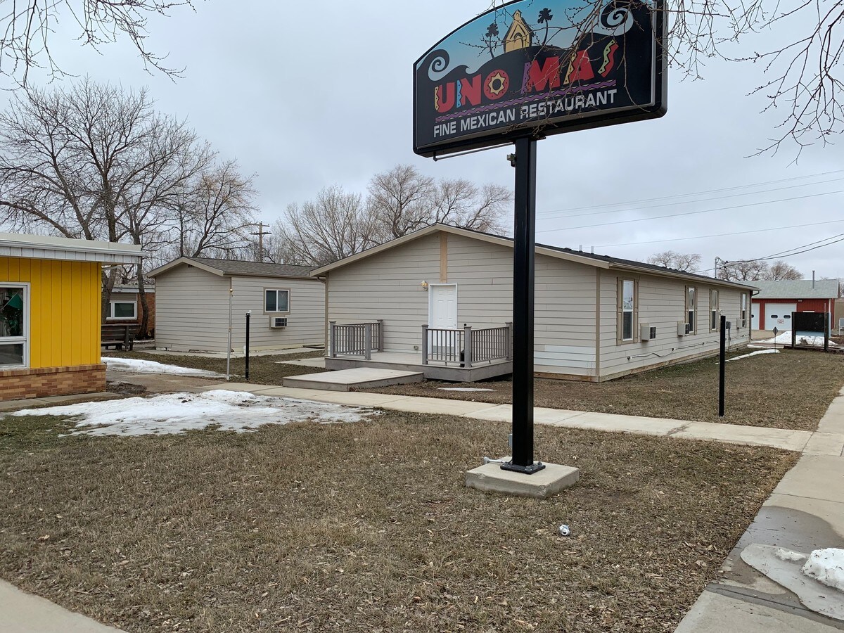 301 S Main St, Noonan, ND 58765 Noonan Hotel & Crashpad Bunkhouse