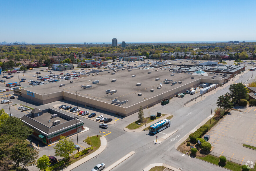 2126-2200 Burnhamthorpe Rd W, Mississauga, ON for lease - Building Photo - Image 3 of 8