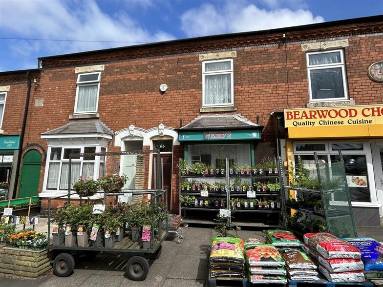 66 Three Shires Oak Rd, Smethwick for sale - Building Photo - Image 1 of 8