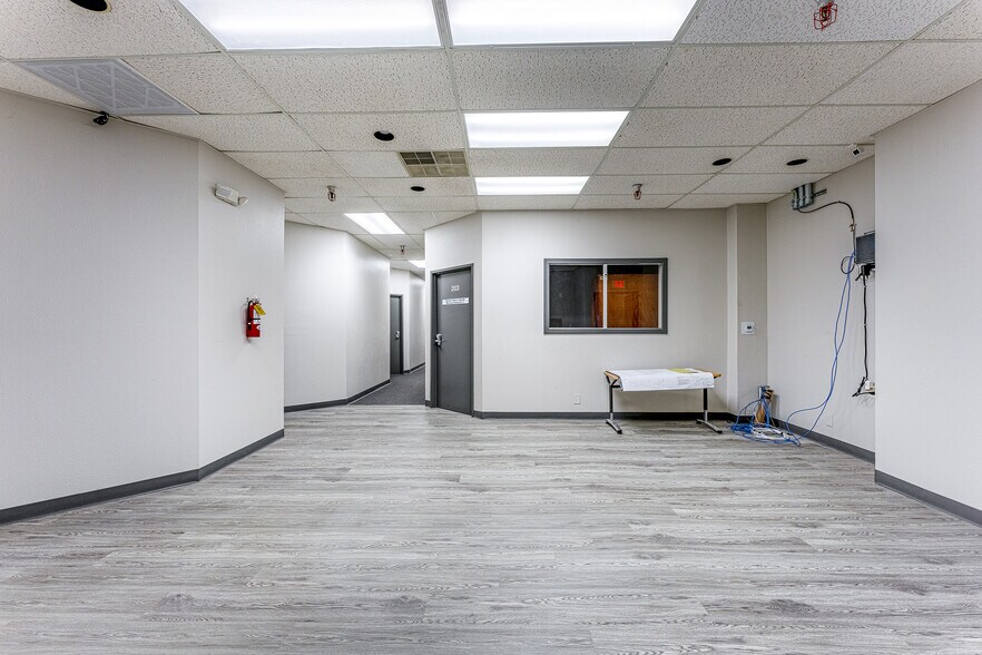 1466 F St, San Diego, CA for sale - Interior Photo - Image 1 of 1