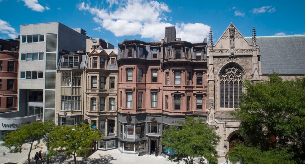 29-33 Newbury St, Boston, MA for lease - Building Photo - Image 1 of 22