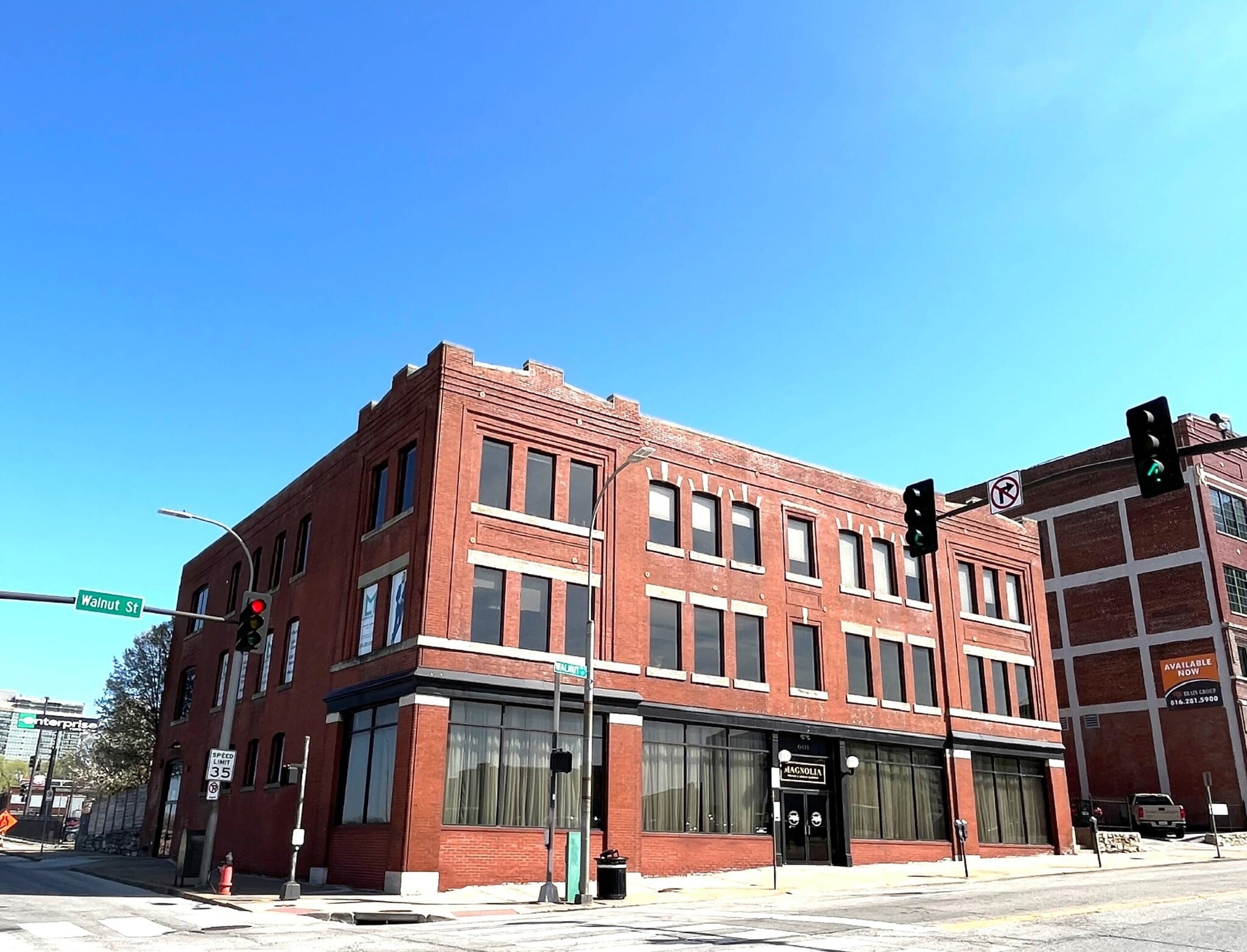 601 Walnut St, Kansas City, MO for lease Building Photo- Image 1 of 6