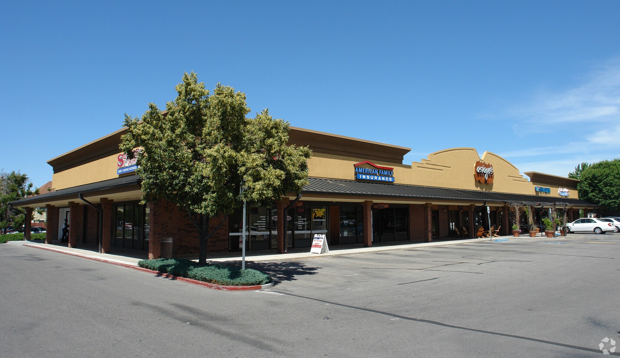 3413-3433 N Cole Rd, Boise, ID for sale Primary Photo- Image 1 of 1