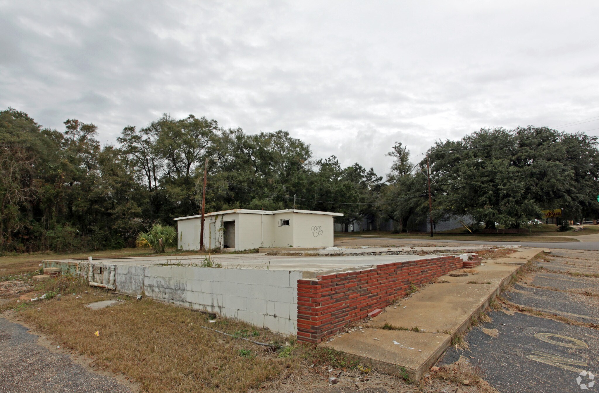 Cottage Hill Rd, Mobile, AL for sale Primary Photo- Image 1 of 1