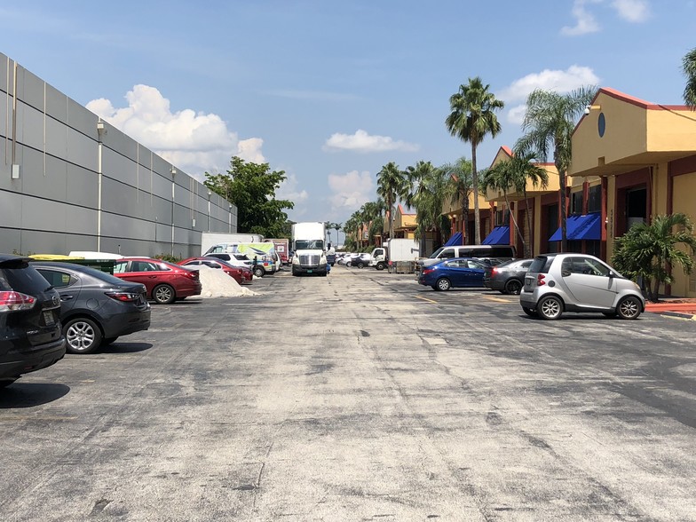 5501-5595 NW 74th Ave, Miami, FL for lease - Other - Image 3 of 8