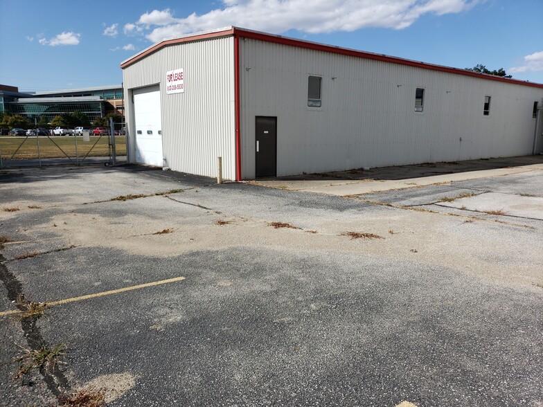 924 Lafayette Ave, Terre Haute, IN for sale - Building Photo - Image 1 of 1