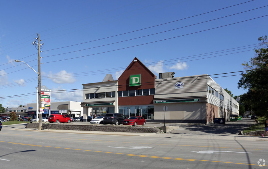 1119 Fennell Ave, Hamilton, ON for lease - Building Photo - Image 2 of 9