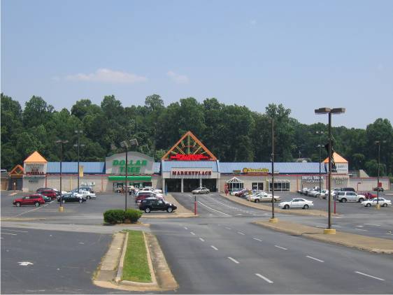 2091-2105 Peters Creek Pky, Winston-Salem, NC for lease - Building Photo - Image 2 of 8