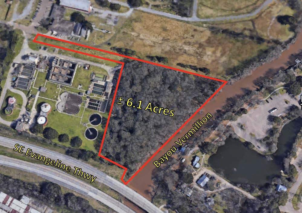 SE Evangeline Throughway, Lafayette, LA for sale Building Photo- Image 1 of 1