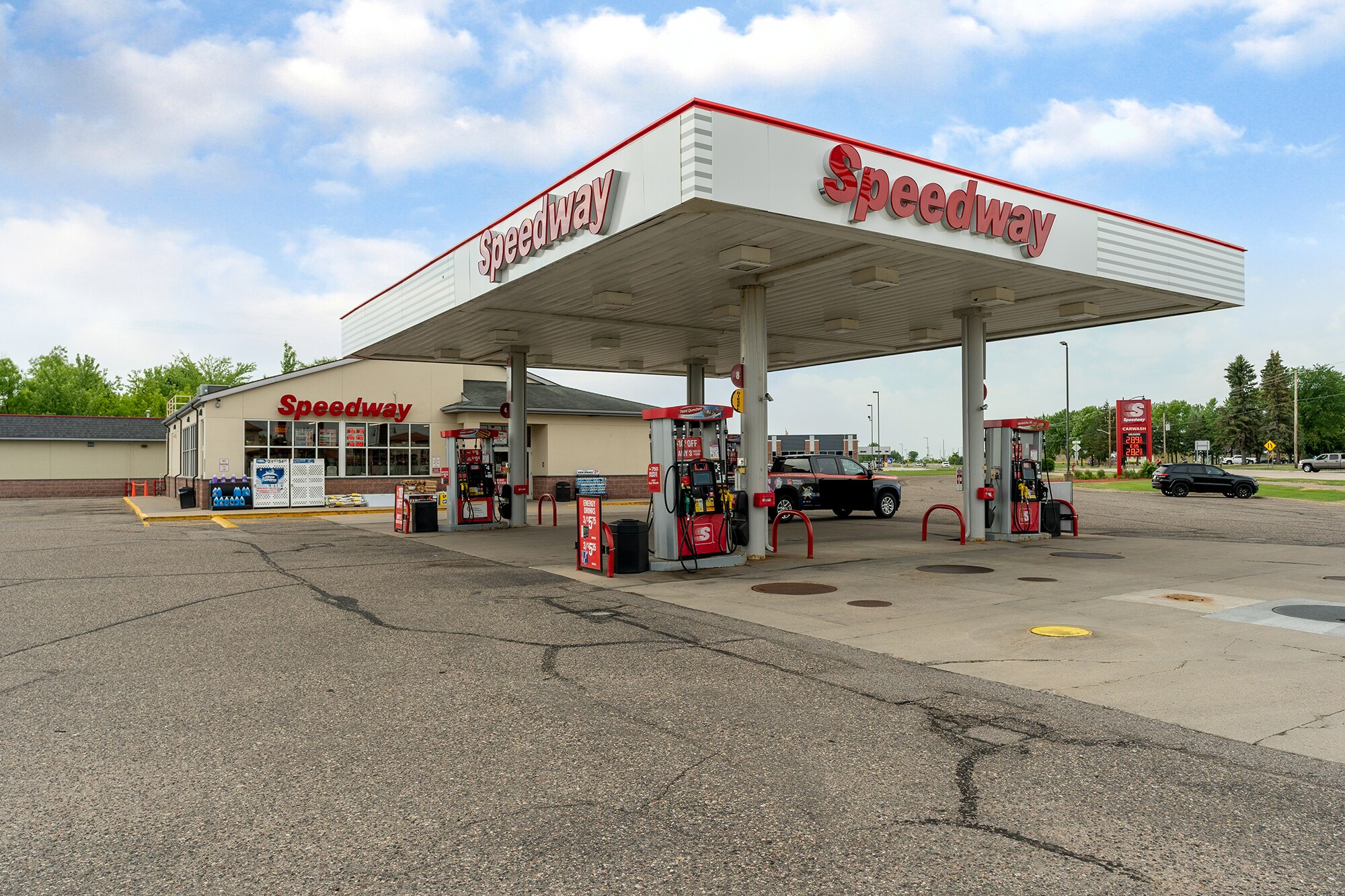 230 Pine Cone Rd, Sartell, MN for sale Primary Photo- Image 1 of 1