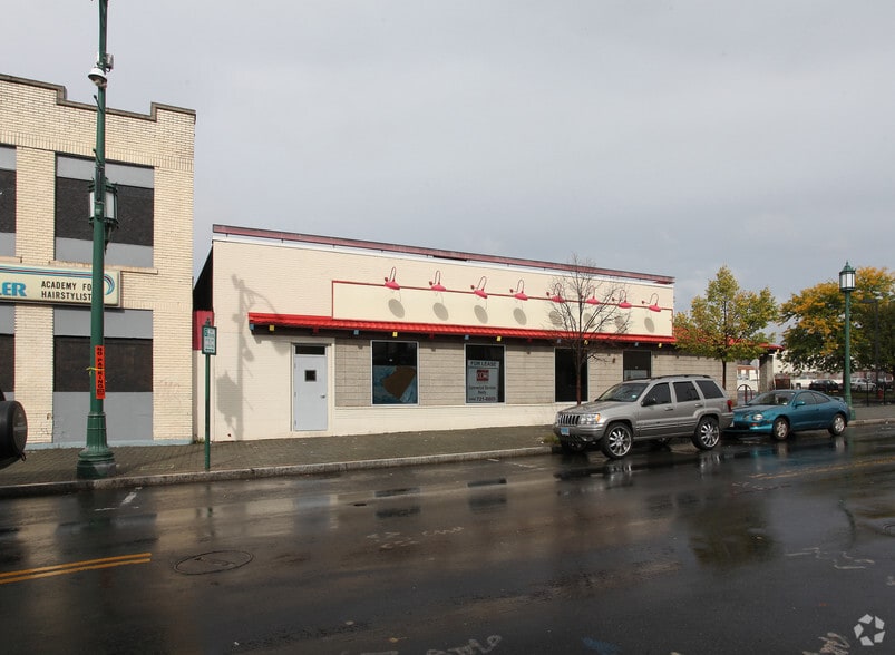 426 Park St, Hartford, CT for sale - Building Photo - Image 2 of 6