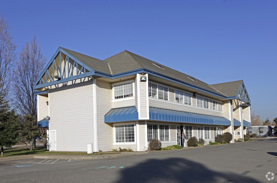 2236 Mariner Square Dr, Alameda, CA for sale - Building Photo - Image 1 of 44