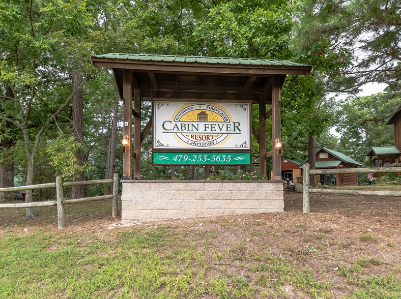 15695 Highway 187, Eureka Springs, AR for sale - Building Photo - Image 1 of 1