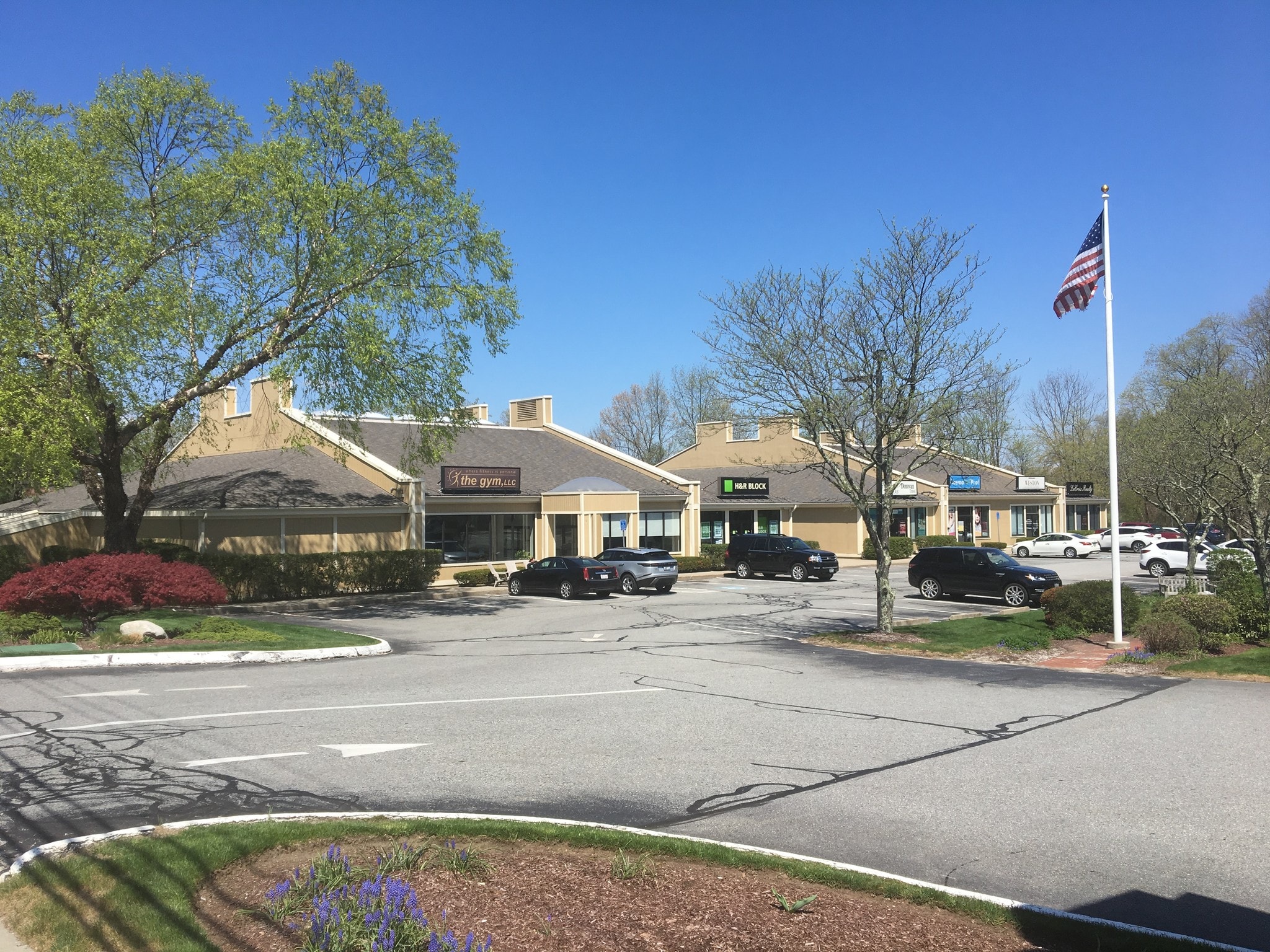 2168 Diamond Hill Rd, Woonsocket, RI 02895 The Pavilion