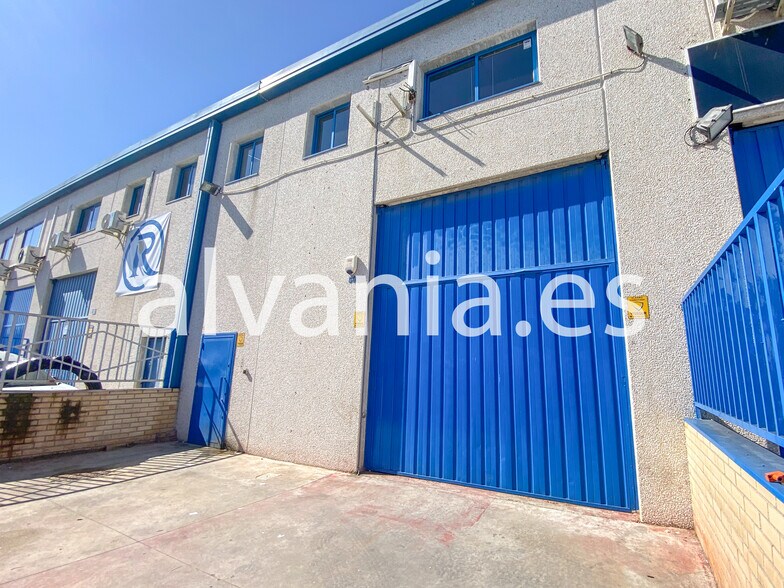 Calle Navales, 50, Alcorcón, Madrid for sale - Building Photo - Image 3 of 6