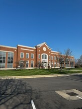 110 Riverbend Ave, Lewis Center, OH for lease Building Photo- Image 2 of 13