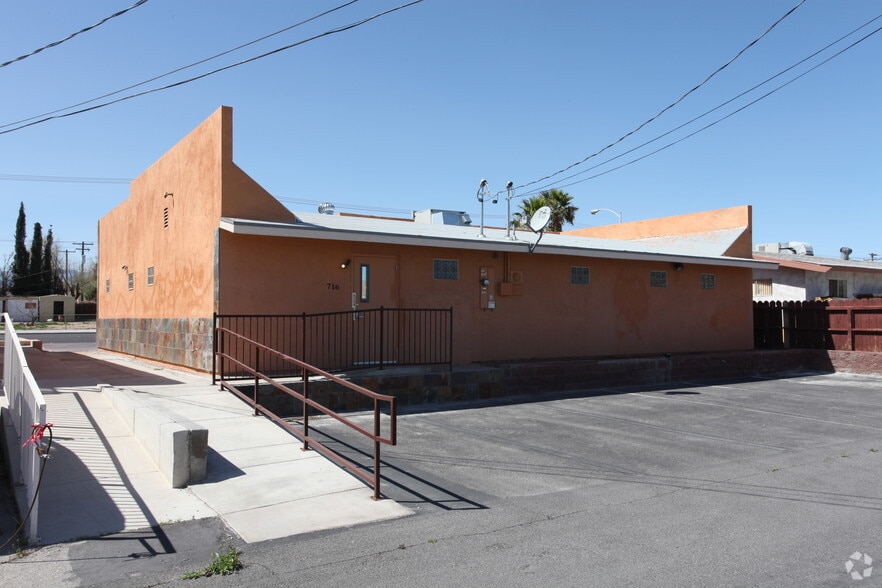 716 S Jones Blvd, Las Vegas, NV for sale - Building Photo - Image 2 of 2