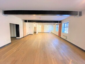 10 Market Pl, Brentford for lease Interior Photo- Image 2 of 6