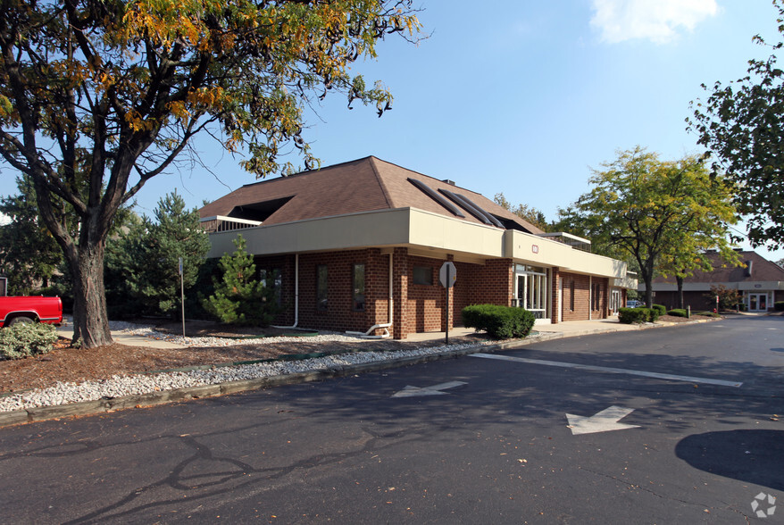 8926 Woodyard Rd, Clinton, MD for lease - Primary Photo - Image 1 of 8