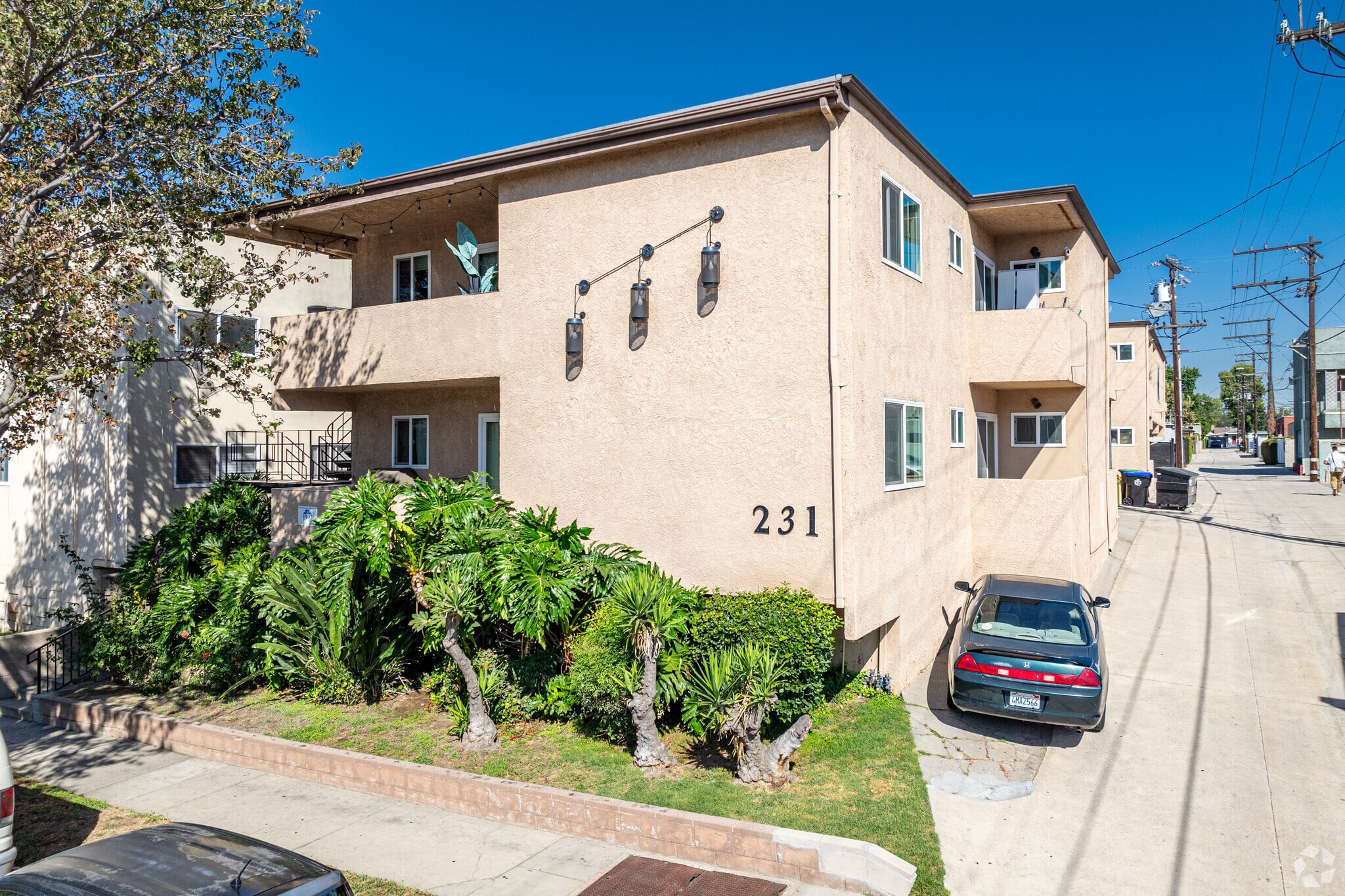 231 Justin Ave, Glendale, CA for sale Building Photo- Image 1 of 18