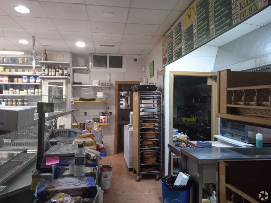 Retail in Madrid, Madrid for lease Interior Photo- Image 1 of 7