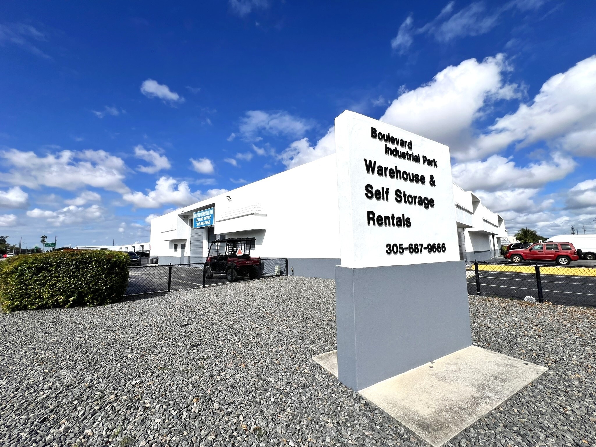 1909-2099 Opa Locka Blvd, Miami, FL for lease Building Photo- Image 1 of 32