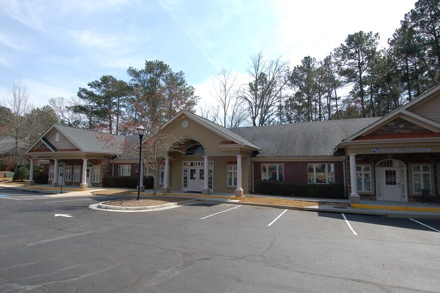 2650 Bridge Rd, Alpharetta, GA 30022