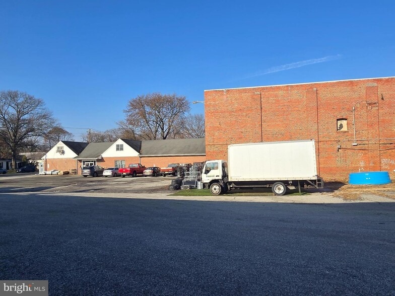 50 E Grant St, Woodstown, NJ for sale - Building Photo - Image 2 of 15