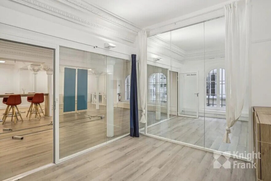 40 Rue De Trévise, Paris for lease - Building Photo - Image 1 of 14