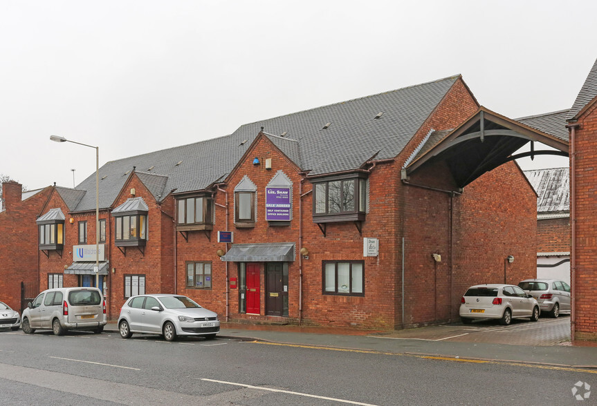 31-34 The Inhedge, Dudley for lease - Primary Photo - Image 1 of 4