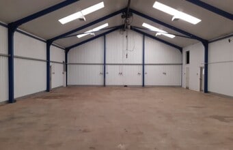 317 Bedford Rd, Rushden for lease Interior Photo- Image 1 of 1