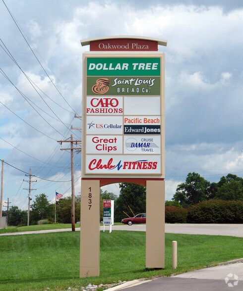 1837 Homer M Adams Pky, Alton, IL for lease - Building Photo - Image 2 of 4