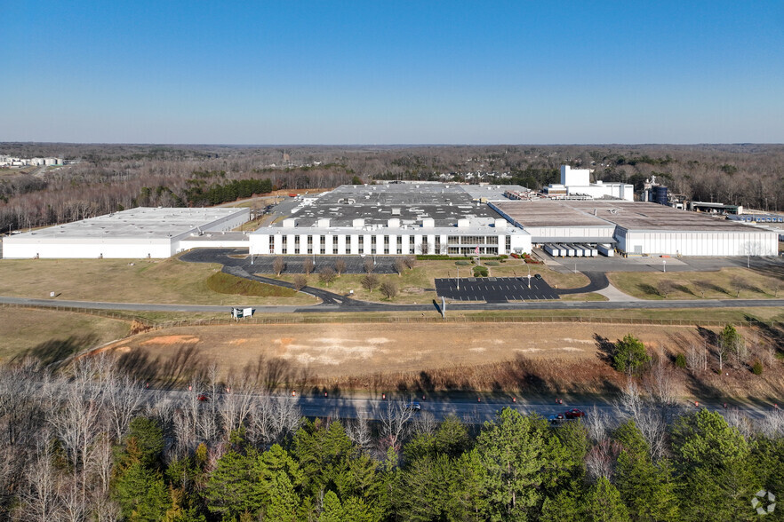 90 Piedmont Industrial Dr, Winston-Salem, NC for sale - Building Photo - Image 1 of 18