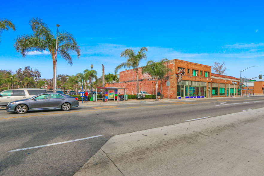 100 S Main St, Santa Ana, CA for sale - Building Photo - Image 2 of 19