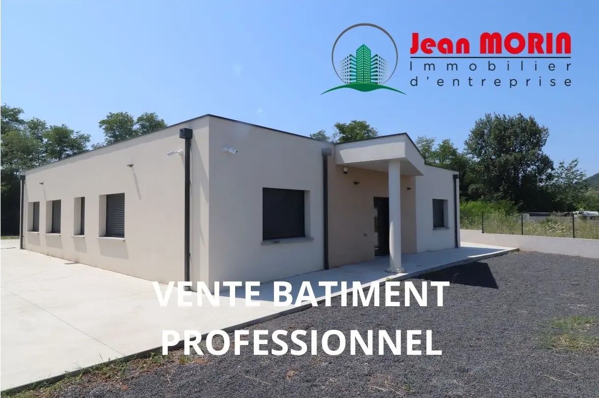 Flex in Laveyron for sale Building Photo- Image 1 of 8