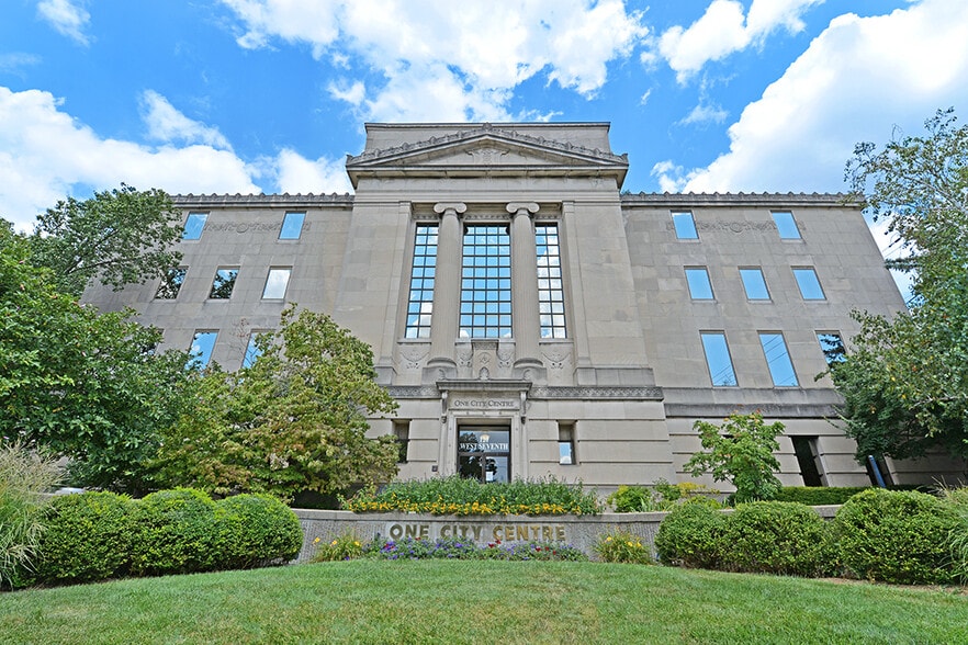 120 W 7th St, Bloomington, IN for lease - Building Photo - Image 1 of 10