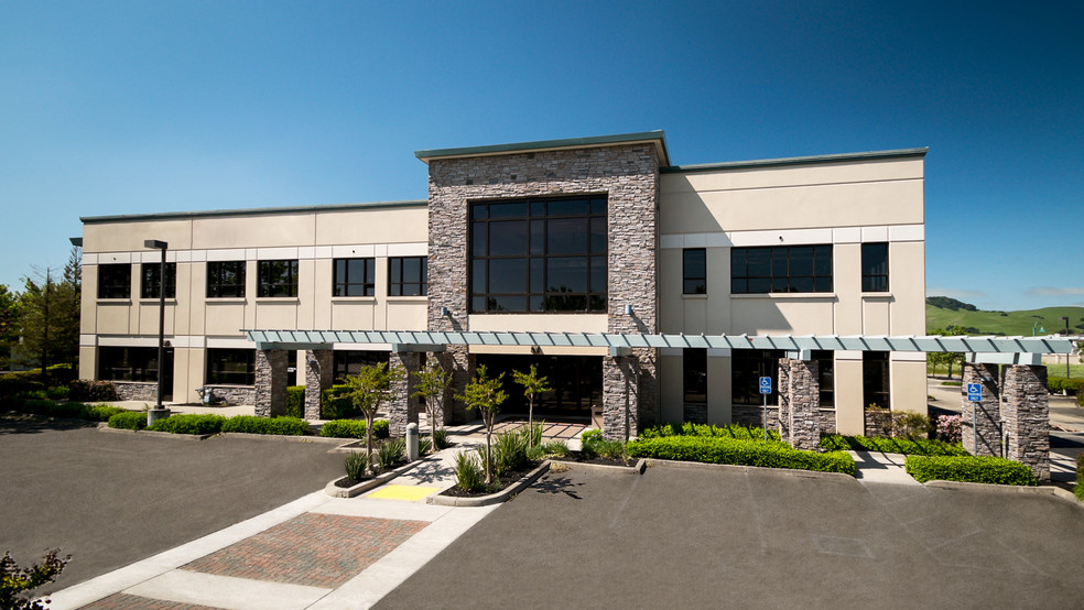 5140 Business Center Dr, Fairfield, CA for lease - Building Photo - Image 1 of 7