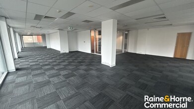 26 Castlereagh St, Liverpool for lease Interior Photo- Image 1 of 4