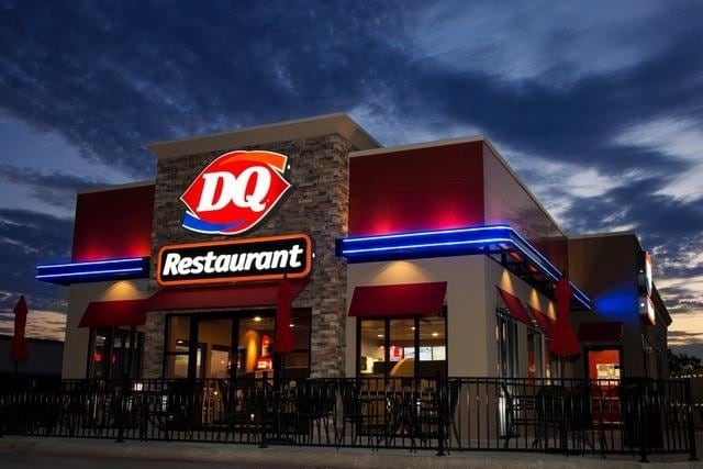 2424 W Park Row Dr, Pantego, TX for sale Primary Photo- Image 1 of 1