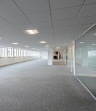 7-21 Churchill Way, Cardiff for lease Interior Photo- Image 2 of 3