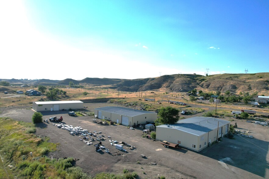 184 Highway 200, Glendive, MT for sale - Primary Photo - Image 1 of 6