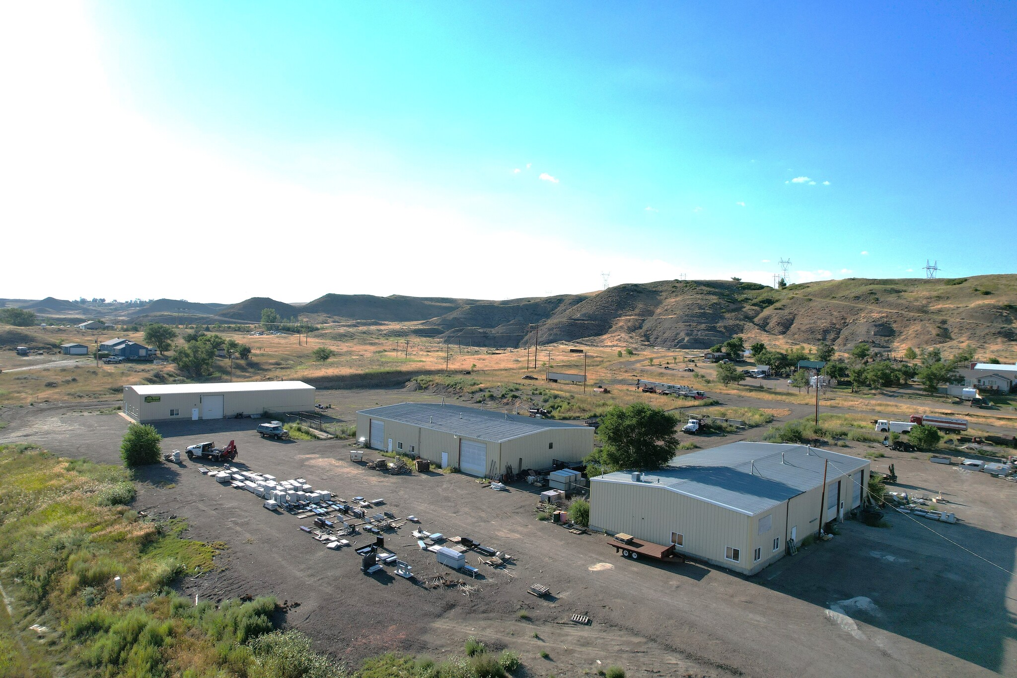 184 Highway 200, Glendive, MT for sale Primary Photo- Image 1 of 7