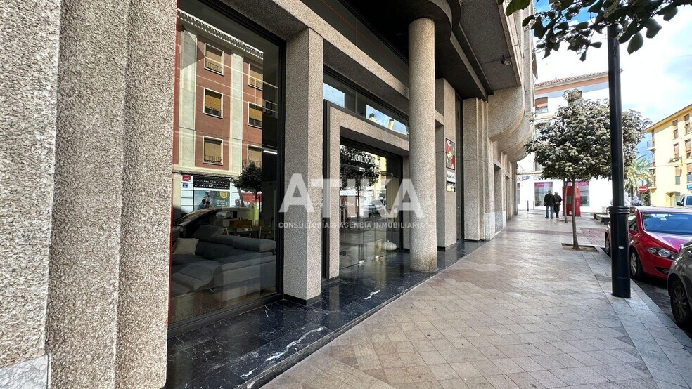 Retail in Ontinyent for sale - Building Photo - Image 1 of 14