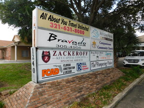 1240 Rockledge Blvd, Rockledge, FL for lease Building Photo- Image 2 of 2