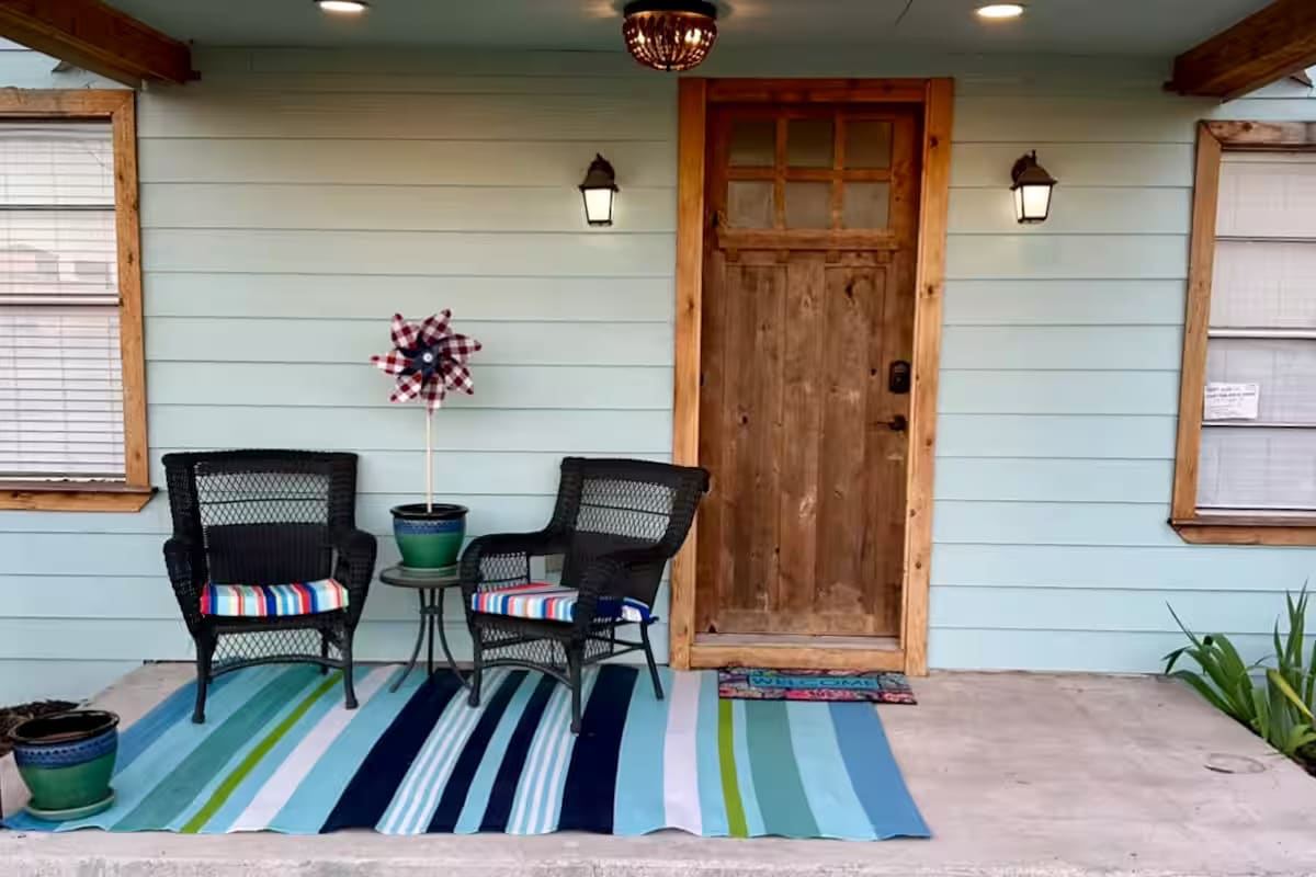 747 Oasis St, New Braunfels, TX for sale Building Photo- Image 1 of 19