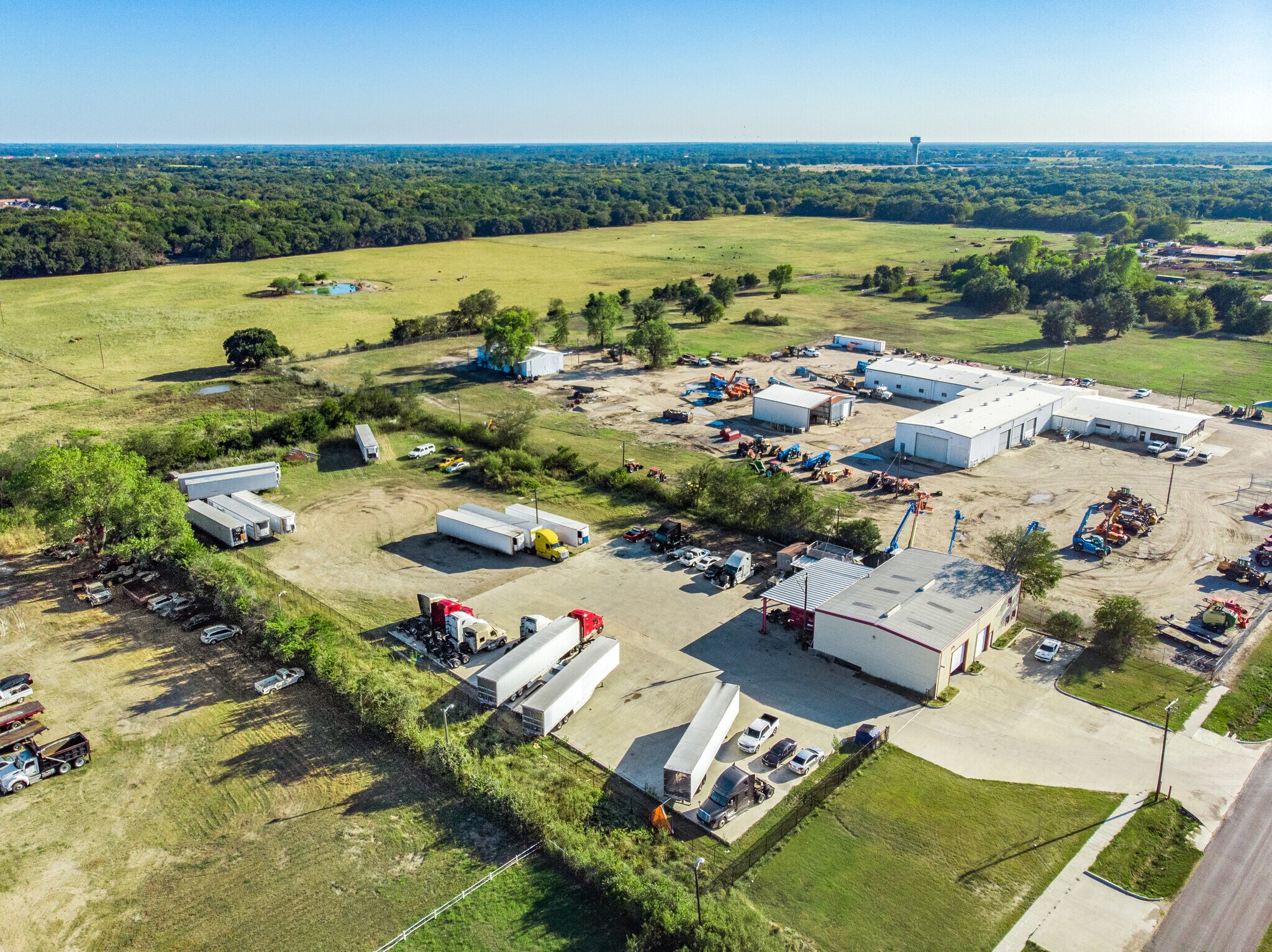 317 Talty Rd, Terrell, TX for sale Primary Photo- Image 1 of 1