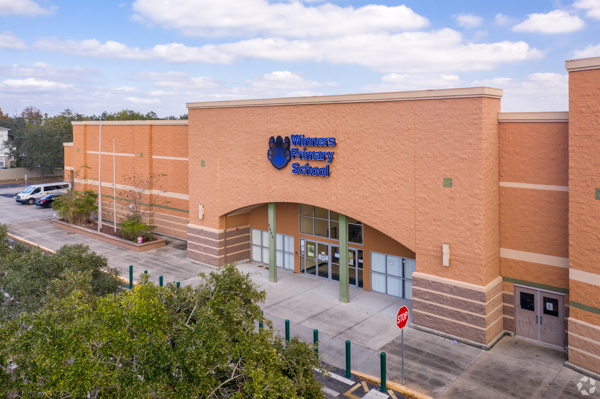 7501-7649 W Colonial Dr, Orlando, Fl 32818 - Retail For Lease | Loopnet.Com